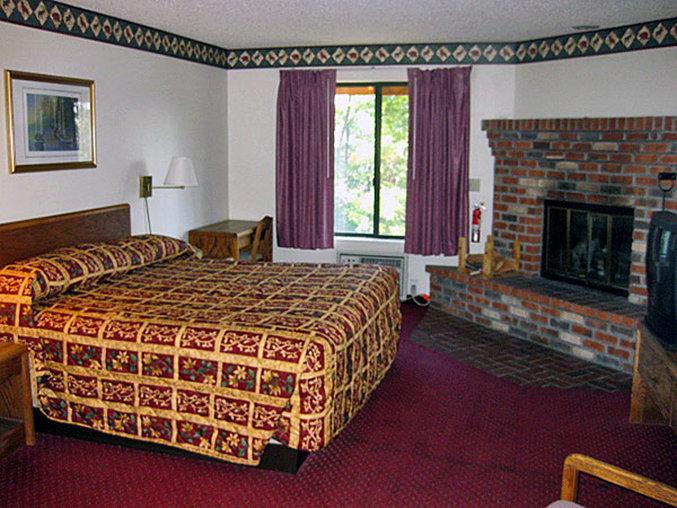 Comfort Inn & Suites Pinetop Show Low Lakeside Exterior foto